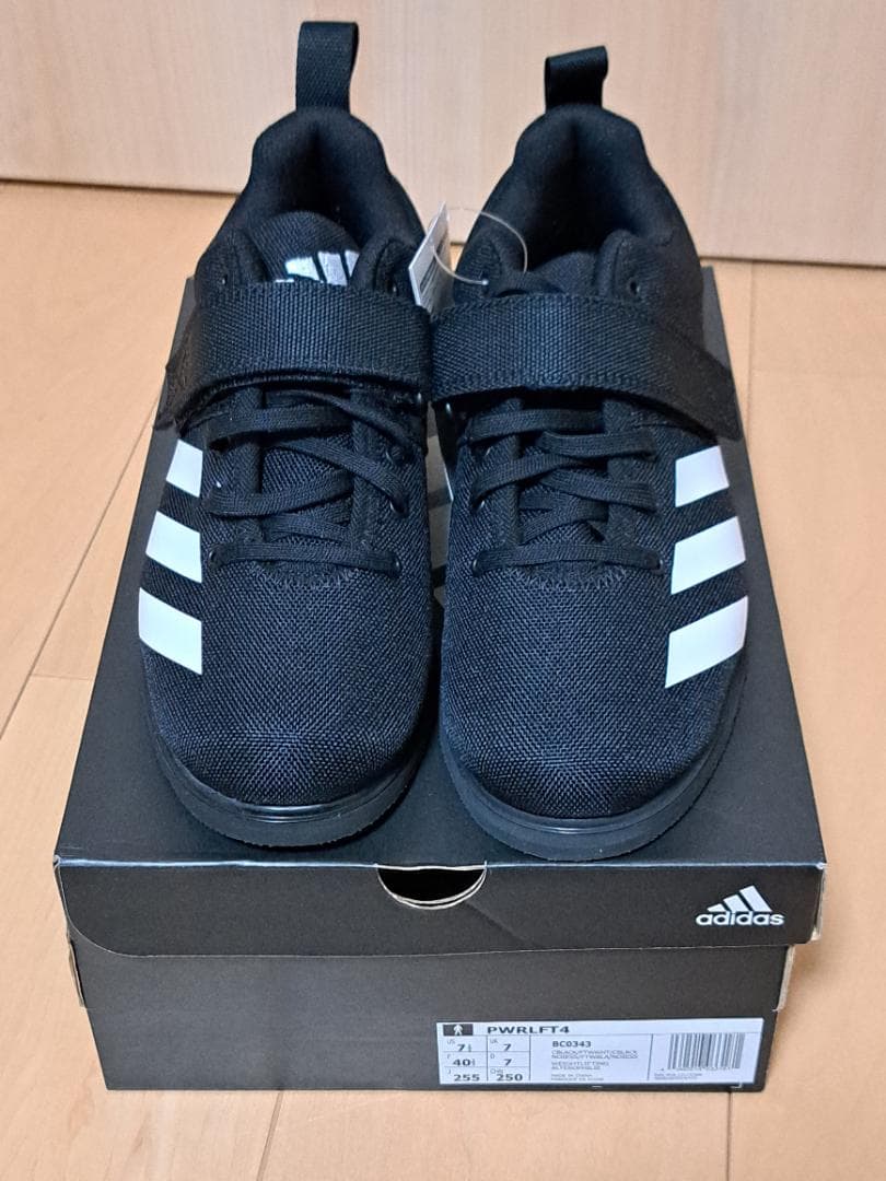 adidas powerlift4 パワーリフト4　25.5cm