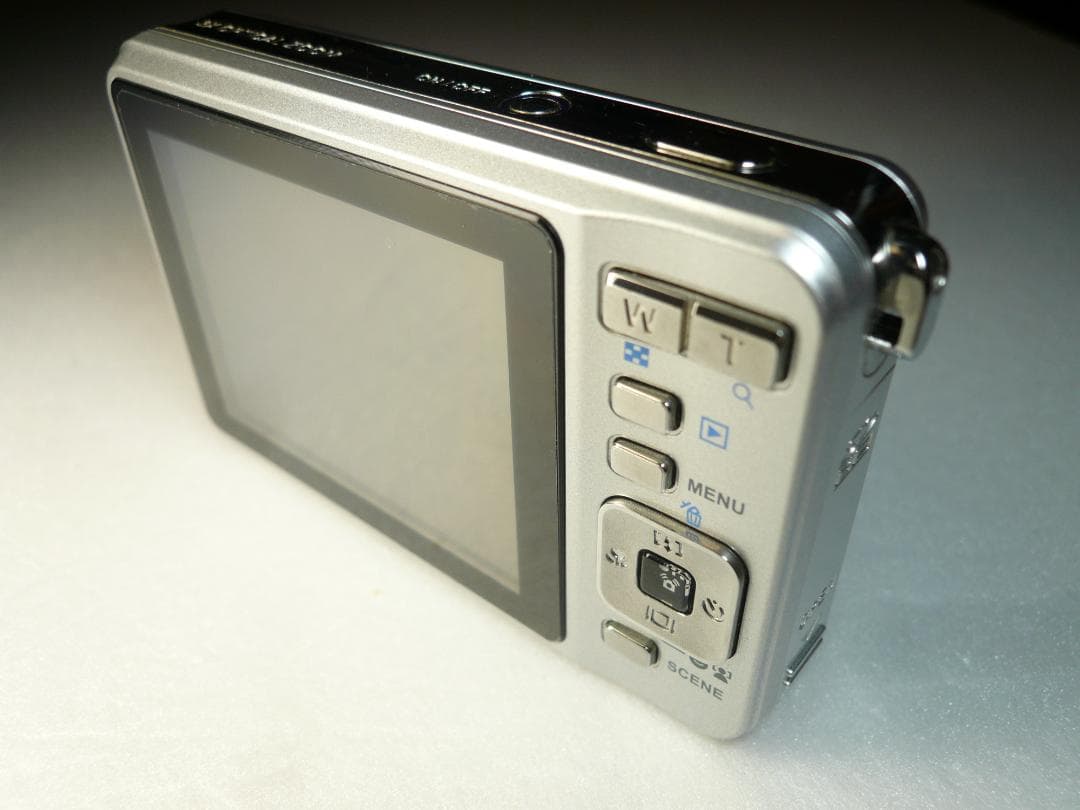 PENTAX★Optio E75⭐️欧州限定モデル❤️極美品です⭕️安心の実働品