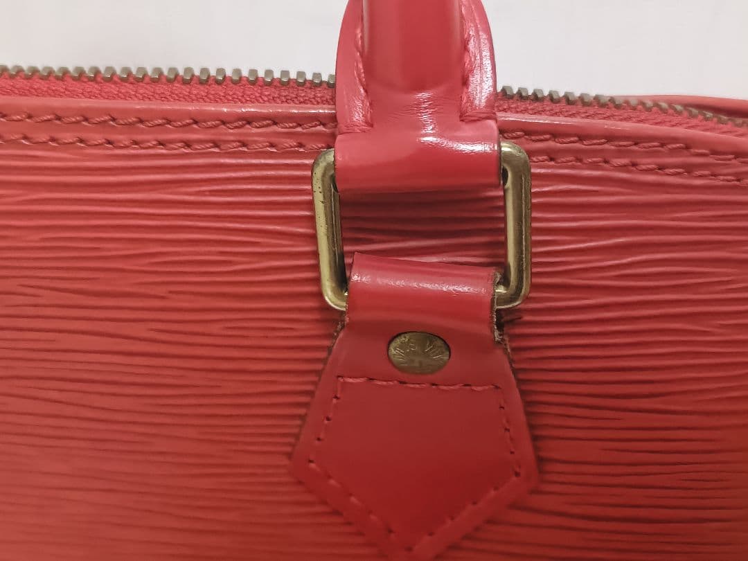 Louis Vuitton エピ　アルマPM レッド