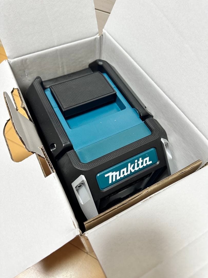 ソラ⭐︎⭐︎新品⭐︎Makita MR113 Bluetoothラジオ