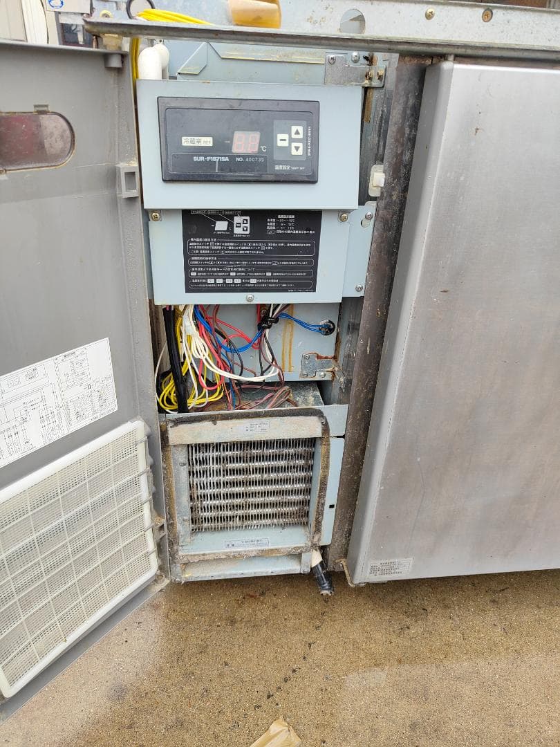 サンヨー 台下冷蔵庫 厨房用品 飲食店 ヨコ型 4台セット