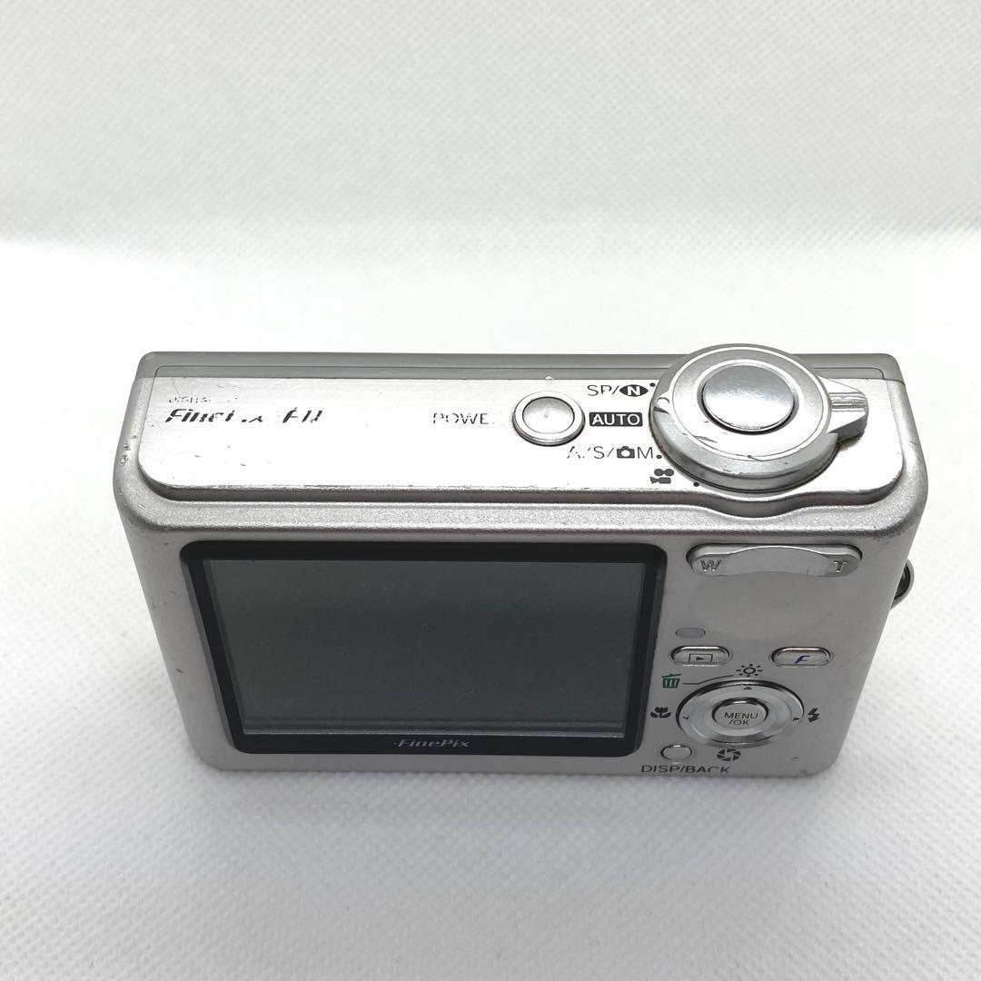 【動作品】FUJIFILM Fine Pix F11 コンパクトデジタルカメラ