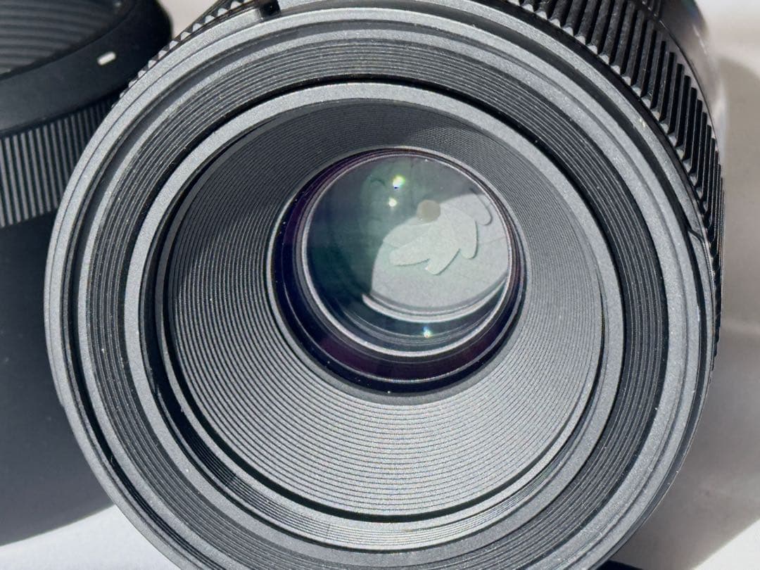 SIGMA 70mm F2.8 DG MACRO Eマウント【保護フィルター付】