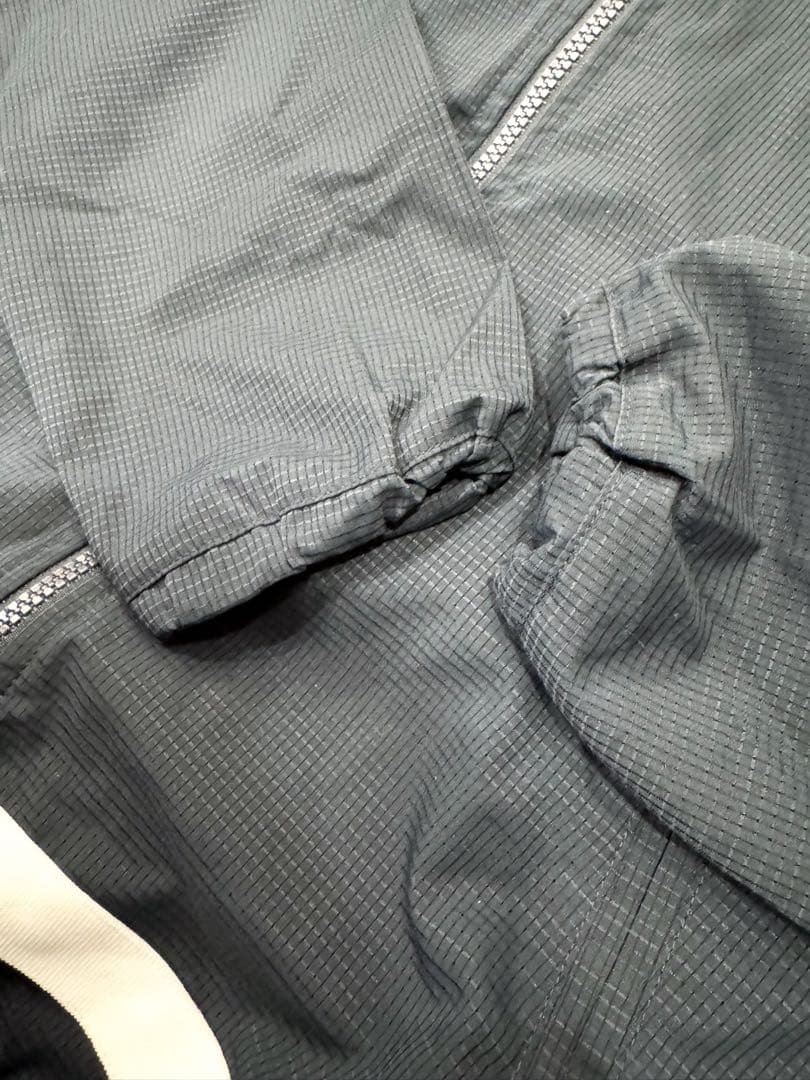 muta MARINE Dot Air 撥水パーカー