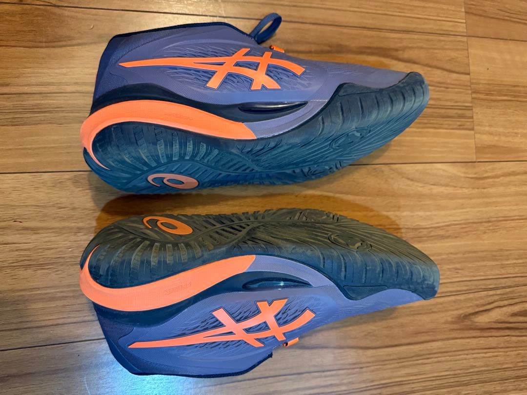 GEL-RESOLUTION X（オールコート）　27.5センチ