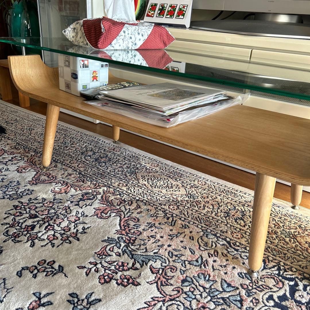 ニトリ　モダンガラス天板センターテーブル