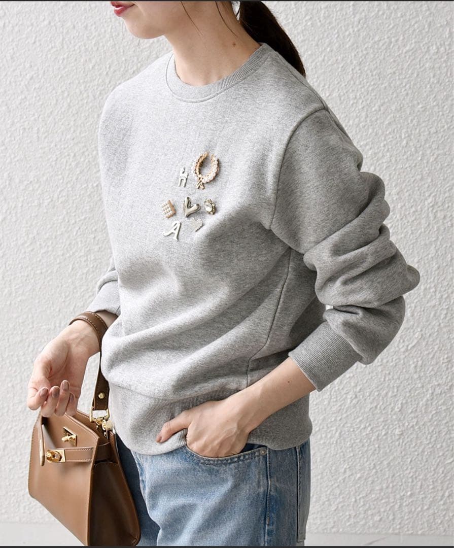 新品未使用　タグ付きビジュー クルーネックプルオーバー SHIPS