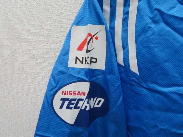 実使用　横浜F・マリノスadidasウインドブレーカー激レア