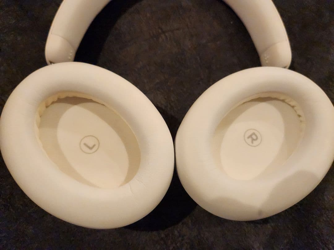 AKG N9 ワイヤレスヘッドホン ホワイト