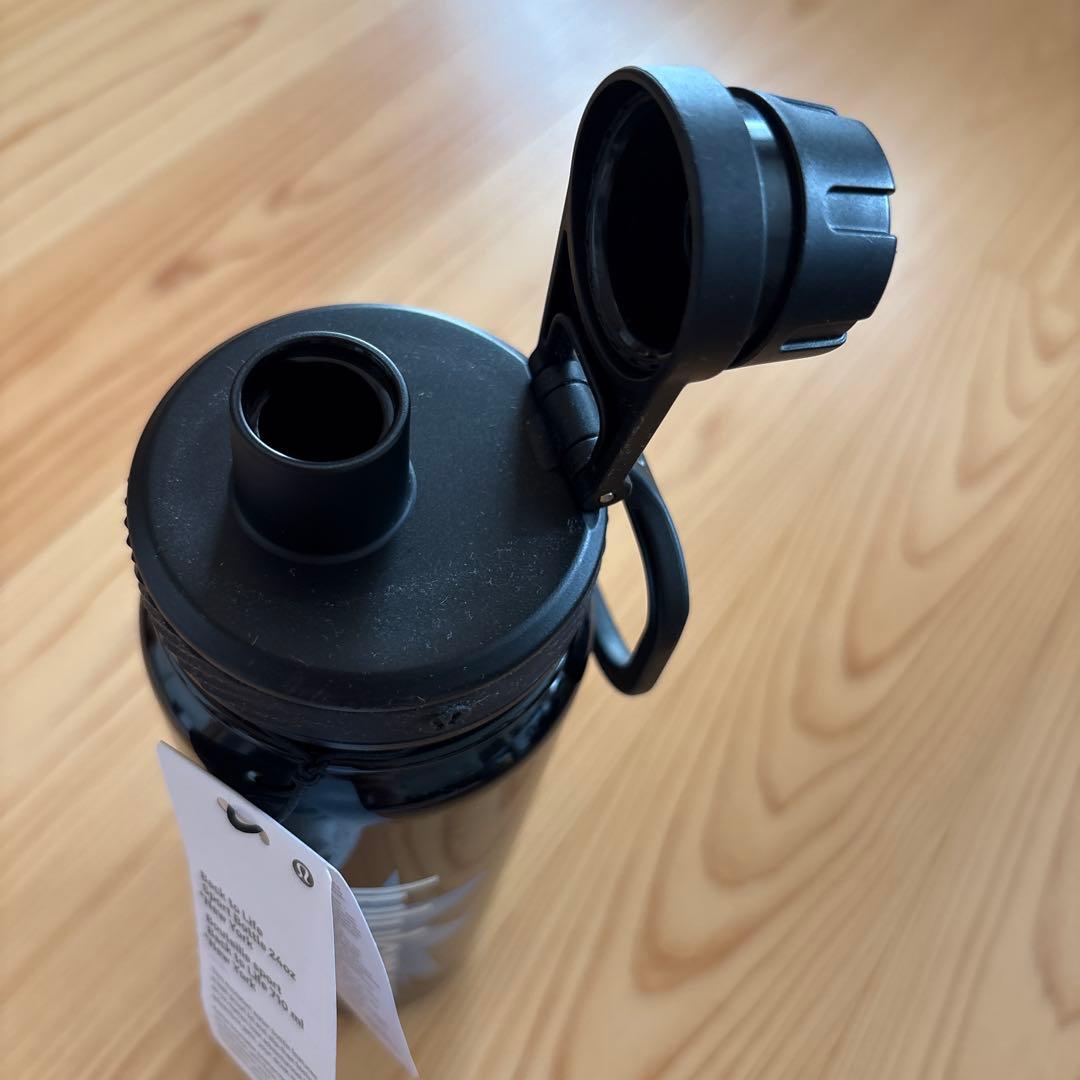 ルルレモン　NY限定ボトル