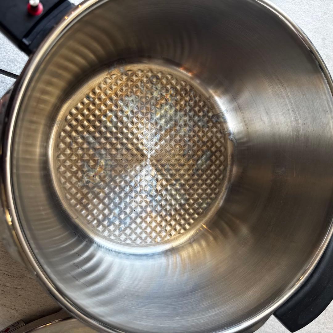 圧力鍋フィスラー4.5Ｌ　作動圧力115kPa