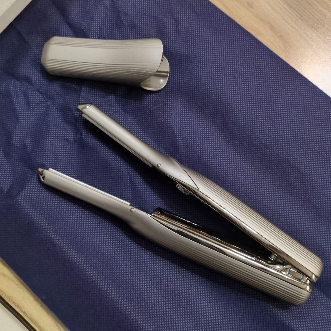 リファ　アイロン　ミニ　フィンガーアイロンST