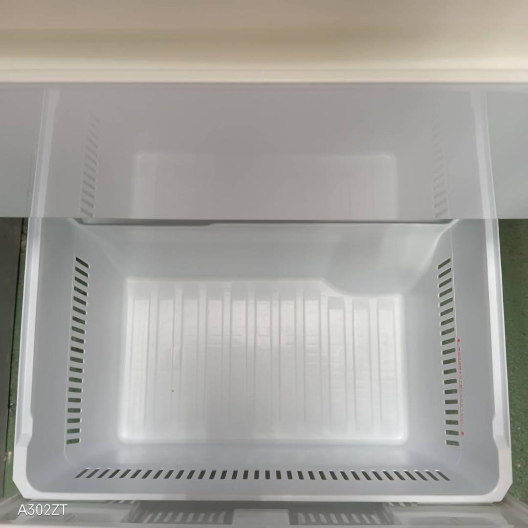 461 冷蔵庫　大型　300L強　右開き　自動製氷機付　極美品　ガラストップ