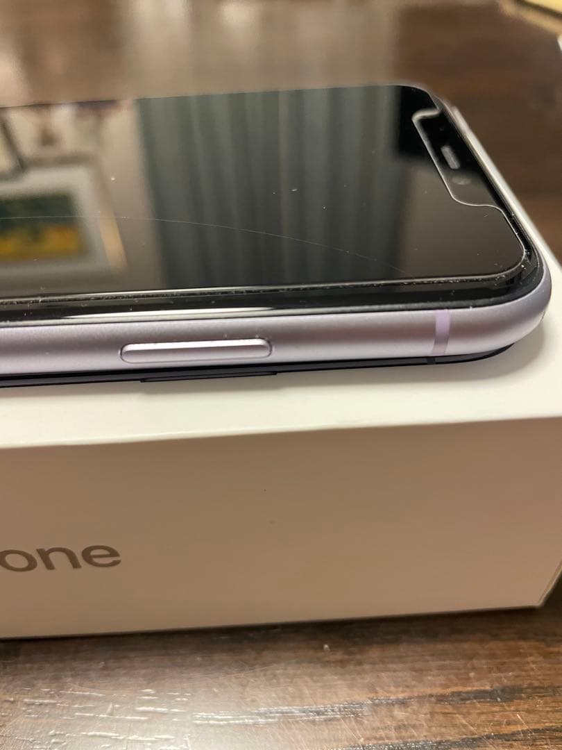 ★★★　Apple iPhone 11 128GB パープル　中古　★★★