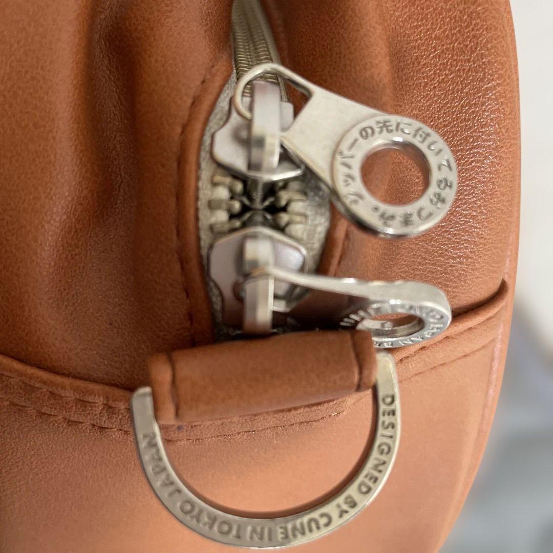 CUNE キューン　ショルダーバッグ