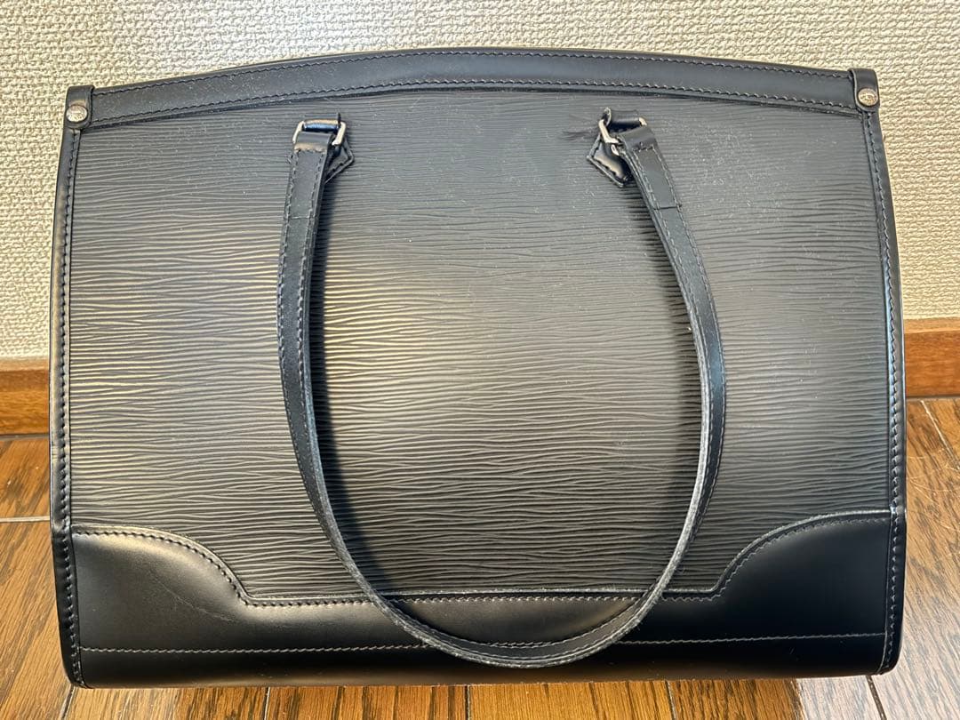 Louis Vuitton エピレザー トートバッグ ブラック