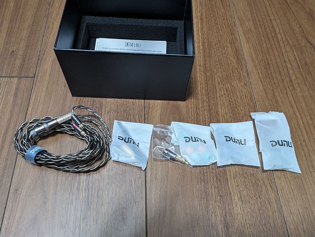 DUNU×GIZAUDIO Davinci