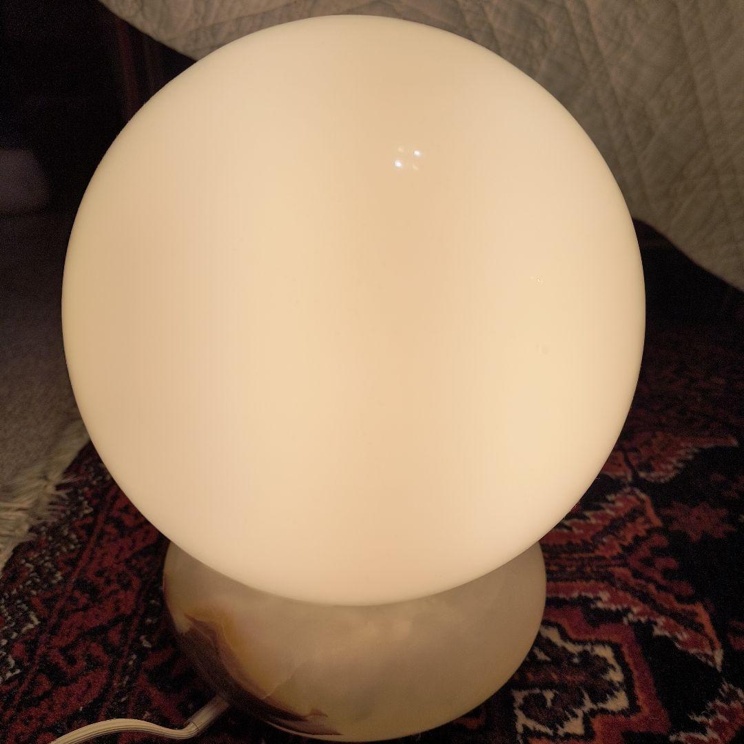 球形ガラスランプ