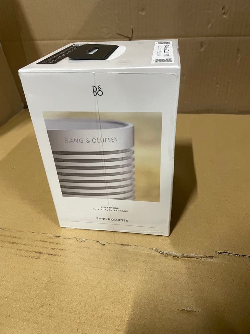 バング・アンド・オルフセン ポータブルスピーカーBeosound Explore