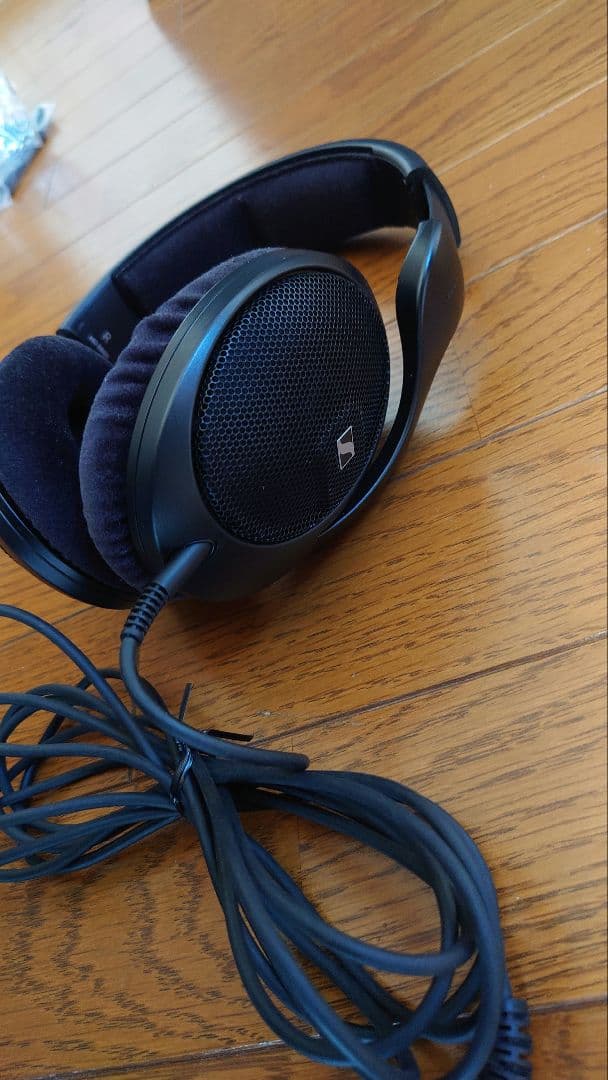 SENNHEISER HD560S ヘッドフォン