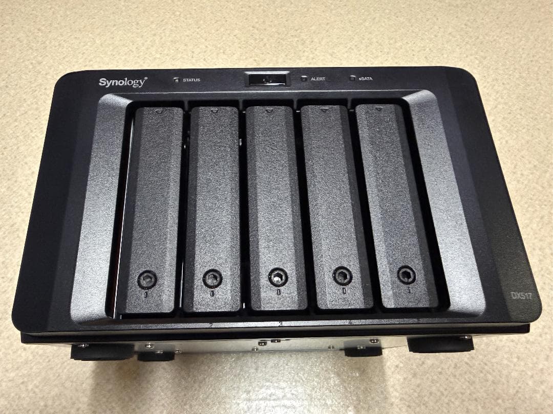 拡張ユニット Synology DX517 5ベイNAS