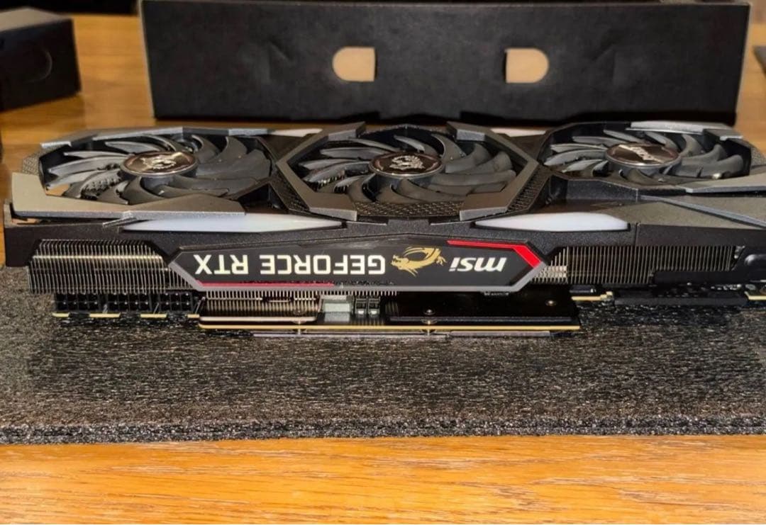 グラフィックボード・グラボ・ビデオカード MSI RTX 2080TI 22GB Trio