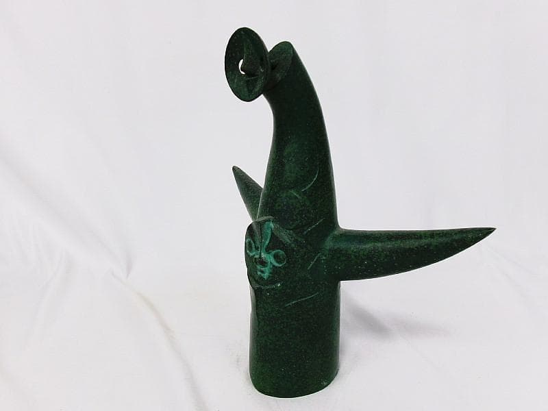 太陽の塔　高さ約３３ｃｍ　　岡本太郎　　1970年　日本万国博覧会