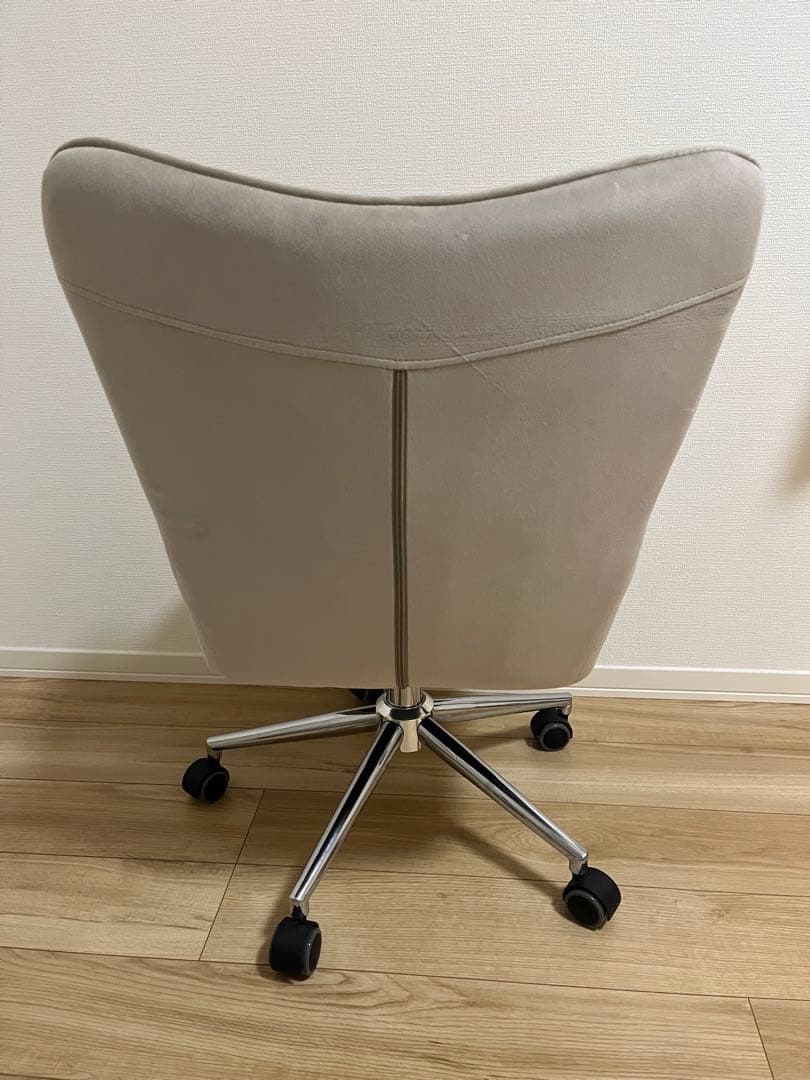 LOWYA(ロウヤ)オフィスチェア・パソコンチェアミドルバックコンパクトベージュ