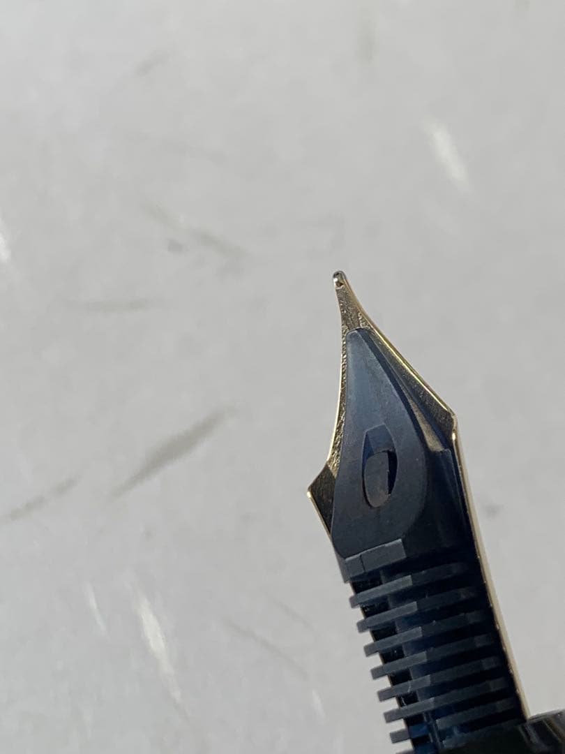 PILOT 743 万年筆 14Kペン先 M