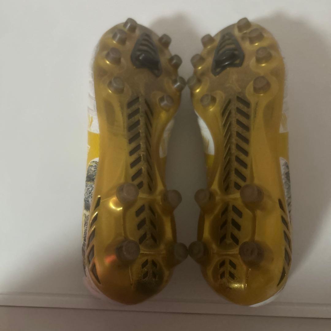 ミズノ　モレリアネオ3β SRモデル　26cm