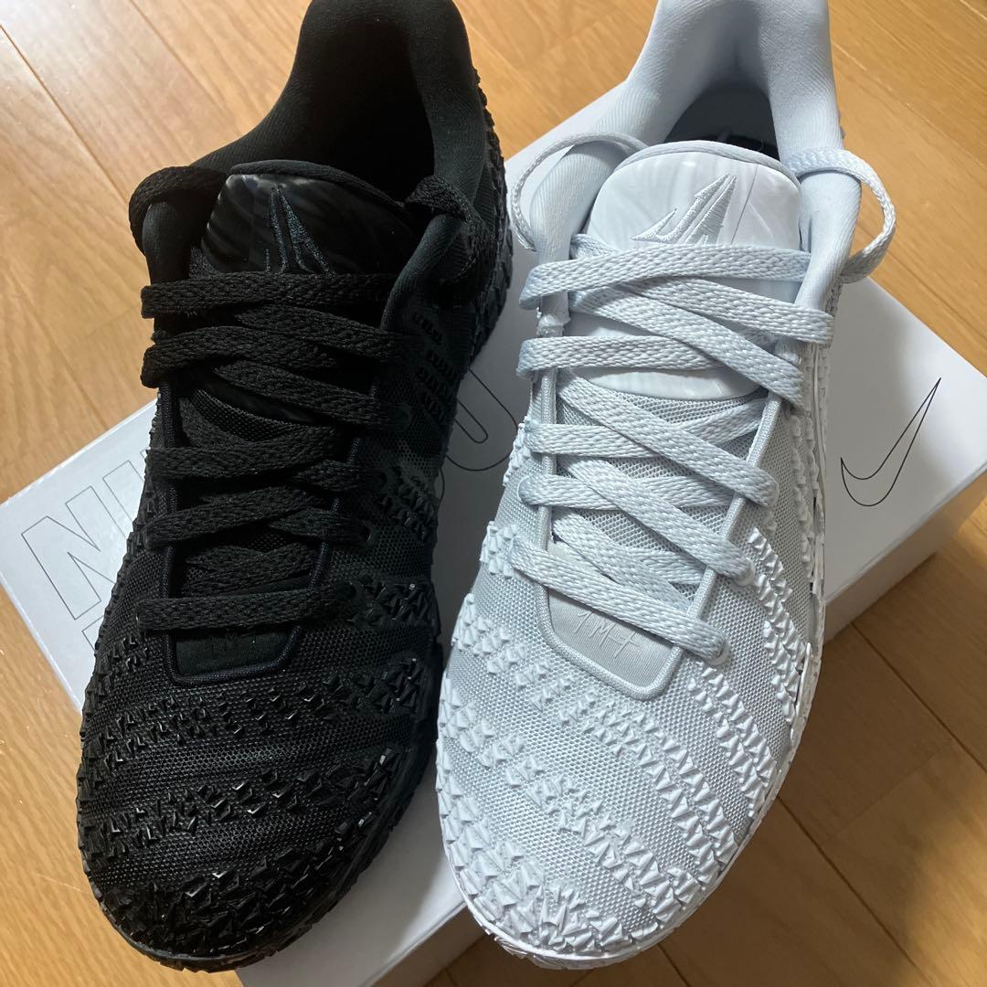 NIKE スニーカー ホワイト/ブラック　JA3 28cm