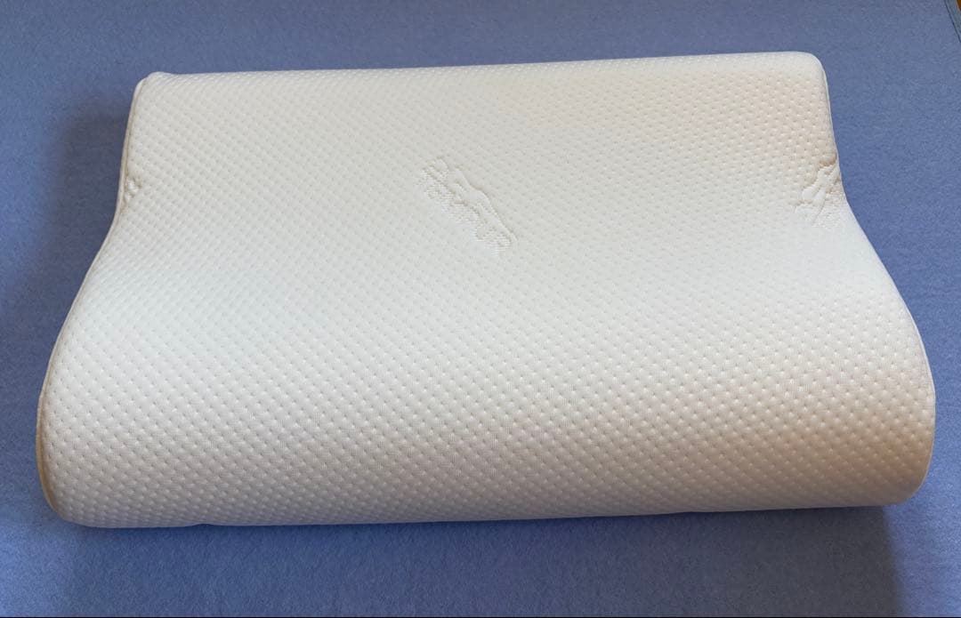 テンピュール　オリジナルピロー　枕　Mサイズ　ホワイト