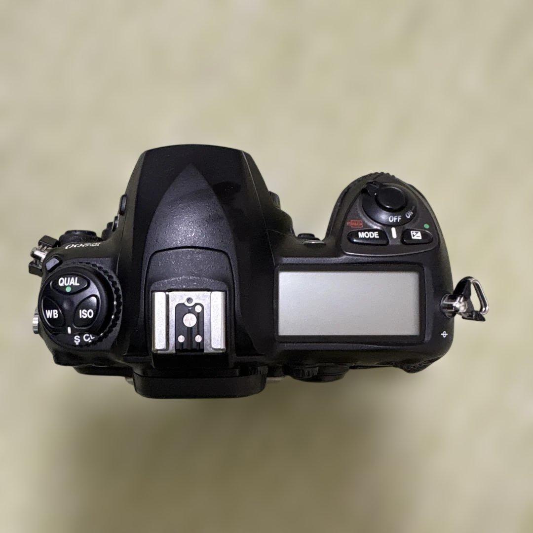 Nikon D200 デジタル一眼レフカメラ 本体