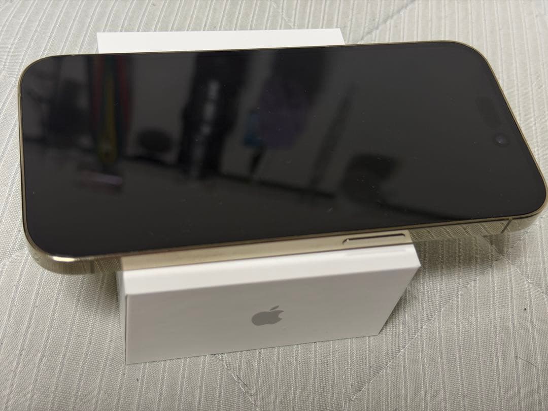 【美品】iphone 14pro 256GB ゴールド