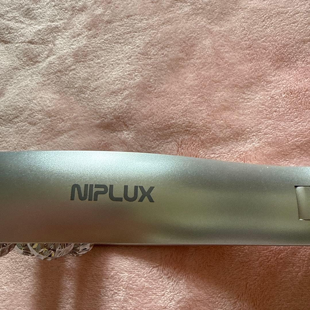 NIPLUX BEROLA 美顔ローラー