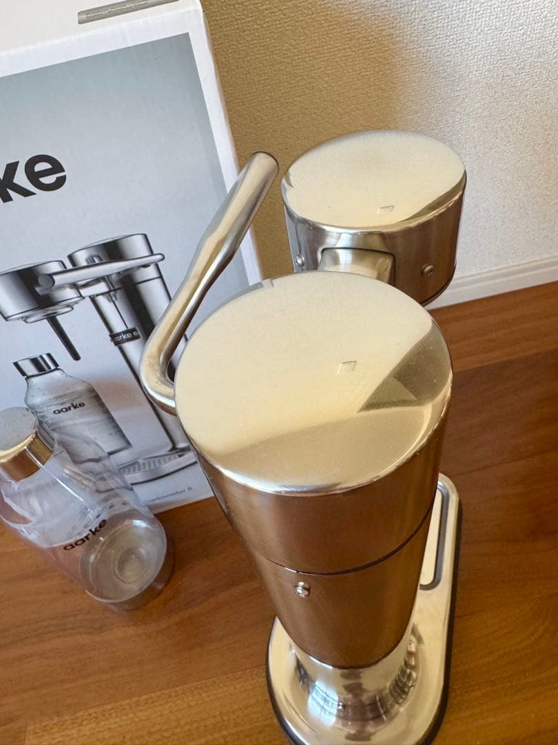 Aarke アールケ スチールシルバー ガスあり