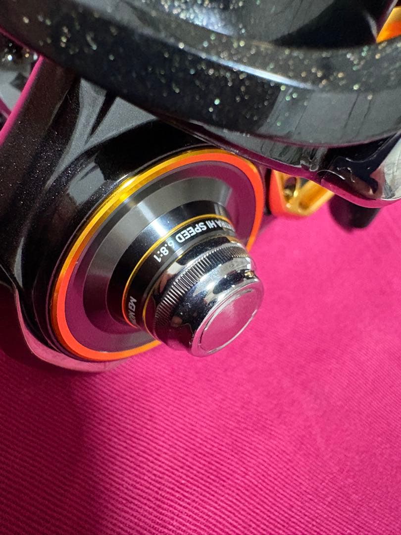 ダイワ トーナメント ISO 2500XH-LBD レバーブレーキ