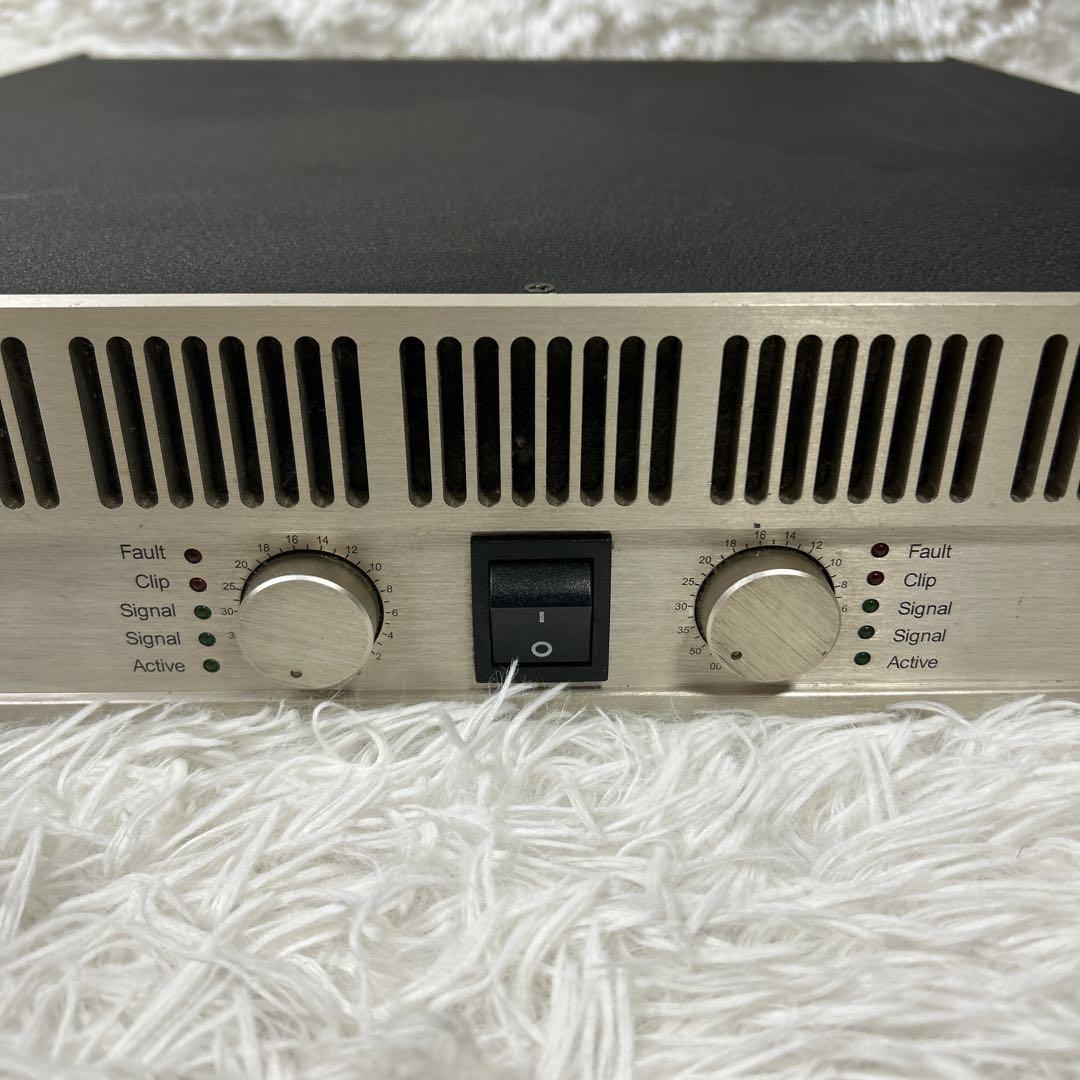 Classic Pro CP 1000 パワーアンプ