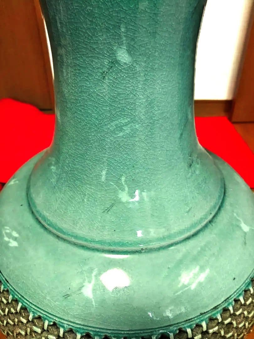 地域限定手渡し　青磁　透かし壺