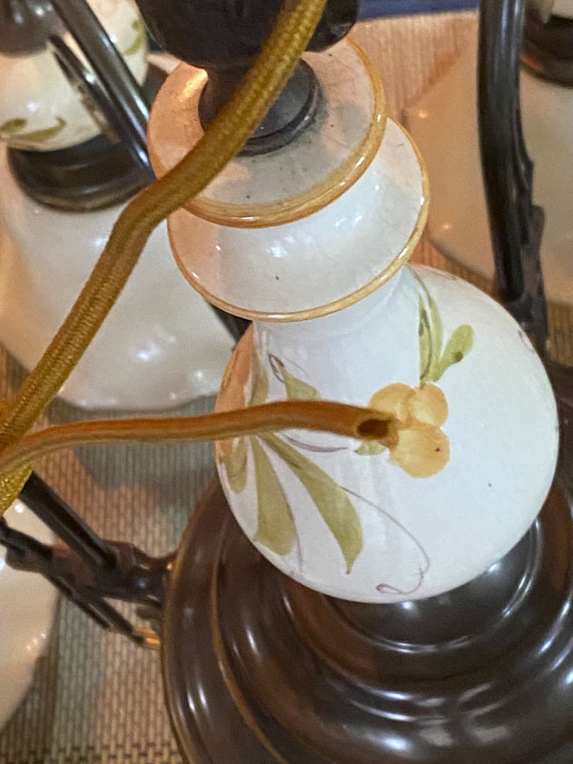 フラワーパターン 8灯シャンデリア