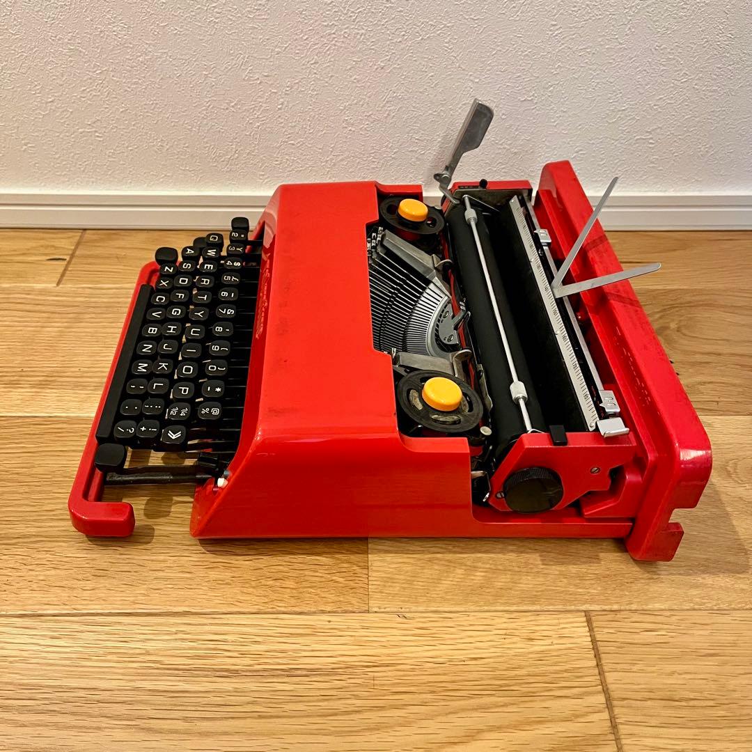 【昭和レトロ】オリベッティ タイプライター Valentine s バレンタイン