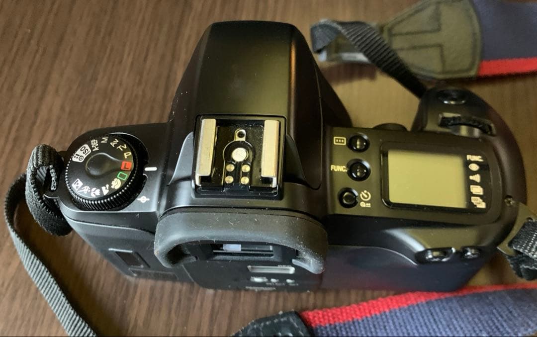 Canon EOS Kiss フィルム一眼レフカメラ 28-80/75-300