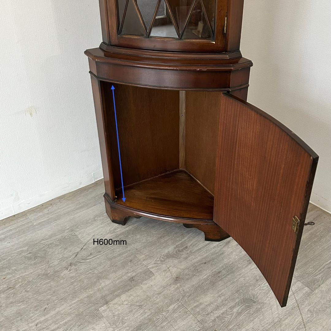 イギリス アンティーク　家具 コーナーキャビネット　1950年頃 514A