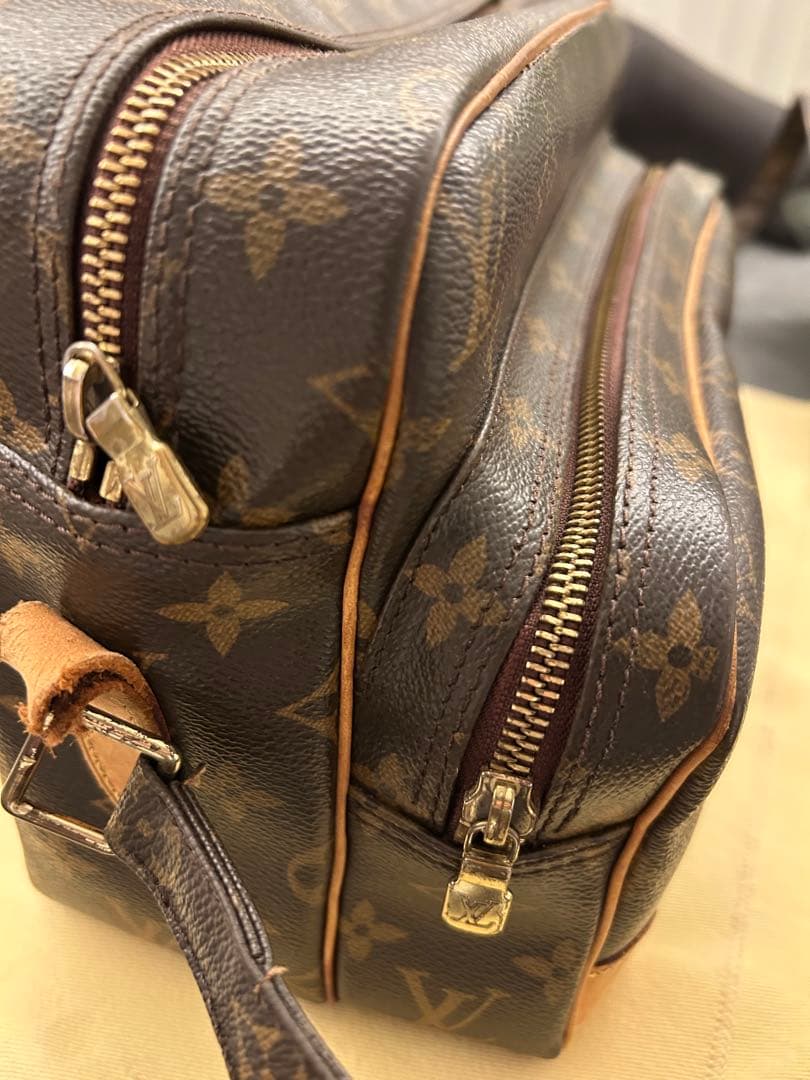 ゼ*ル様 Louis Vuitton モノグラムショルダーバッグ