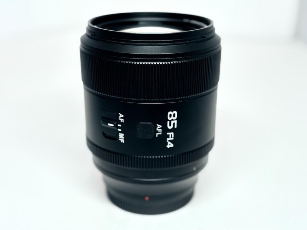 元箱付き 極上品 SIRUI AURORA 85mm F1.4 ソニーE