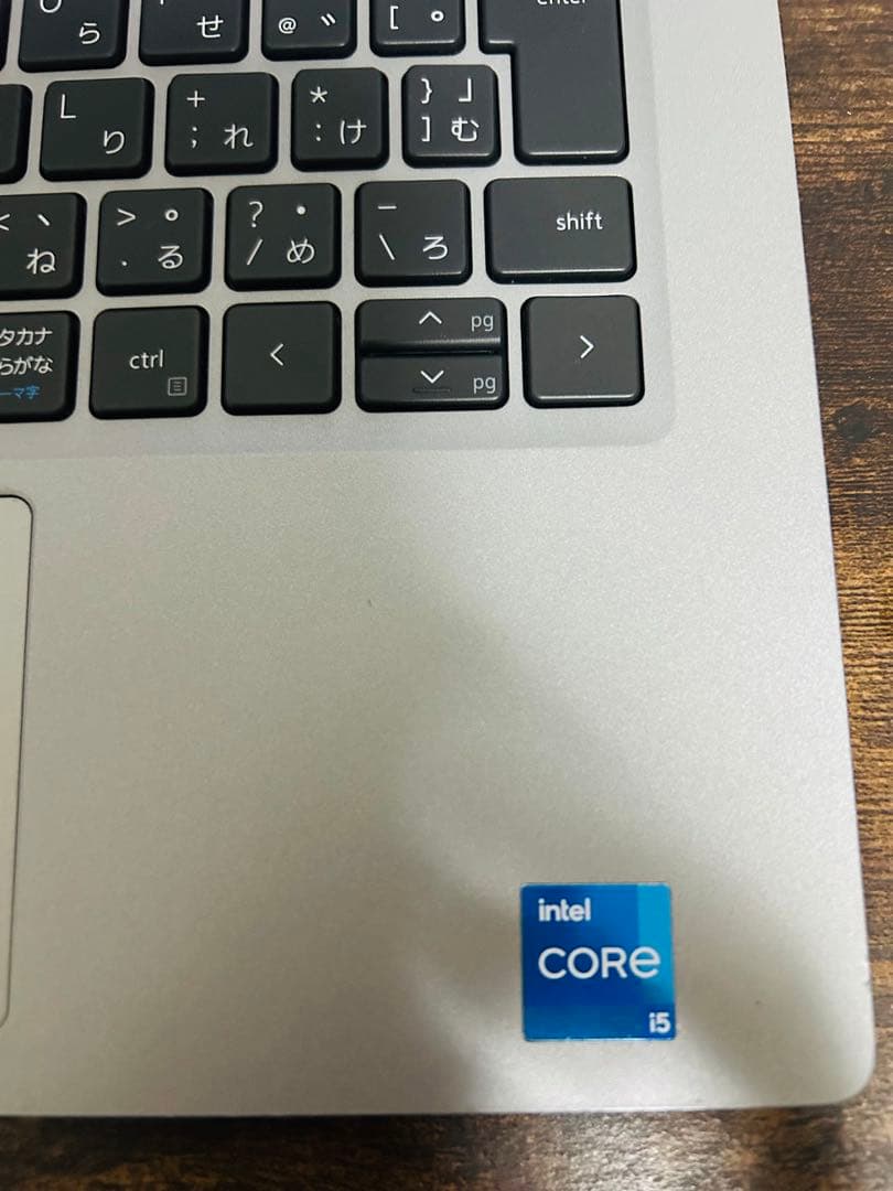 美品 Latitude 5330 12世代 16GB SSD256 オフィス