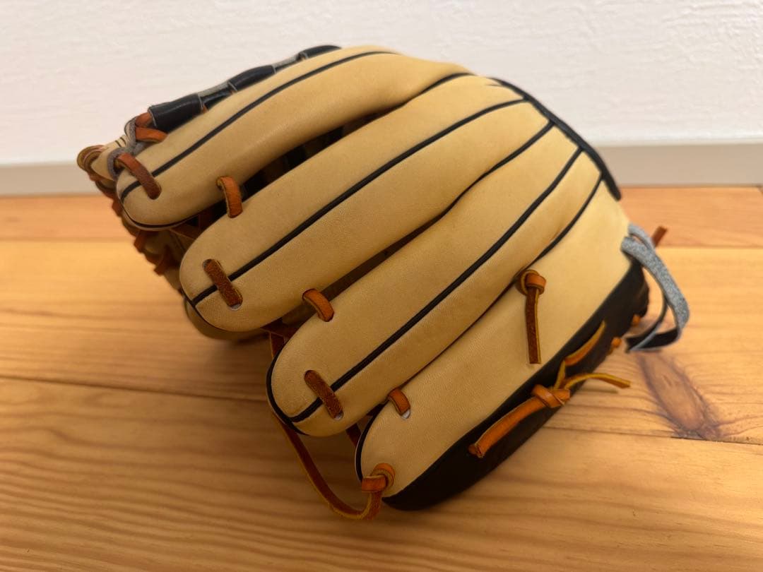 ZETT PROSTATUS 軟式グローブ ベージュ/黒