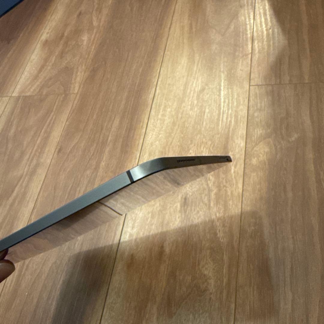 Apple iPad Air スペースグレー 本体