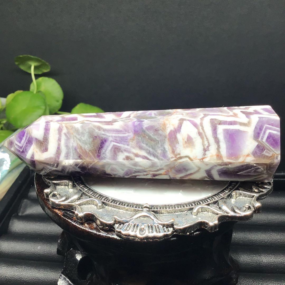 夢幻紫水晶ポイント　癒し石‼️アメジスト　六角柱  ポイント