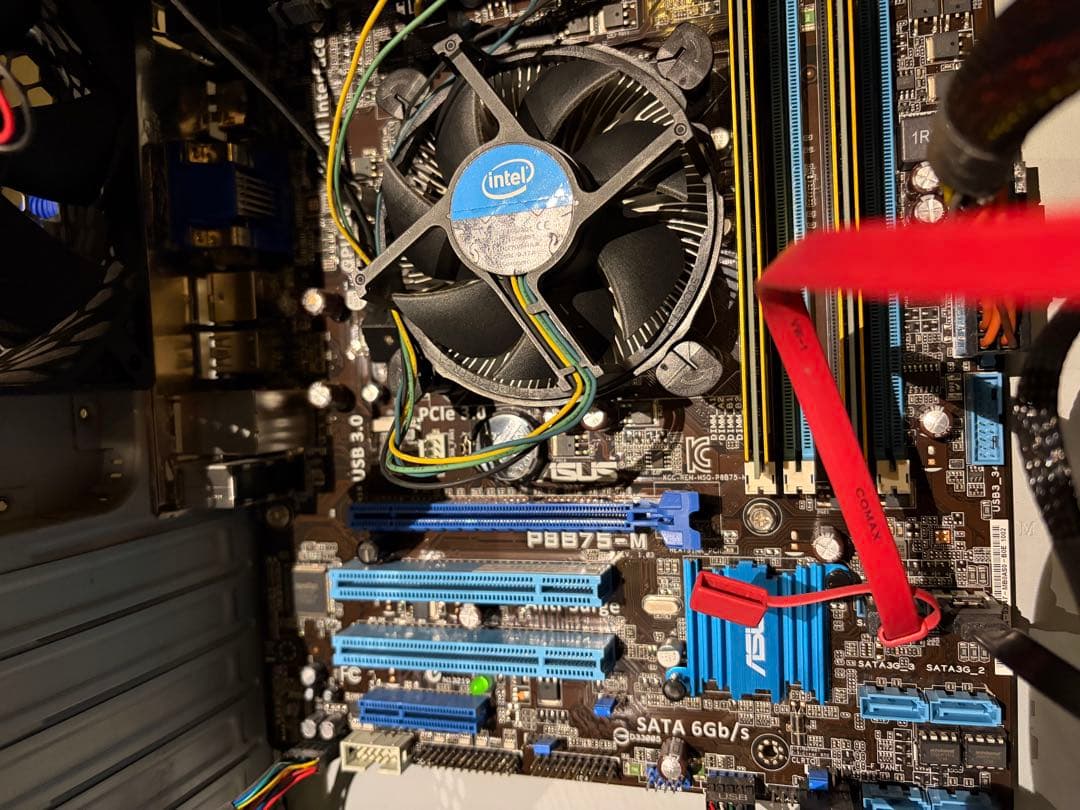 ASUS デスクトップPC Core i5 8GB SSD Windows11